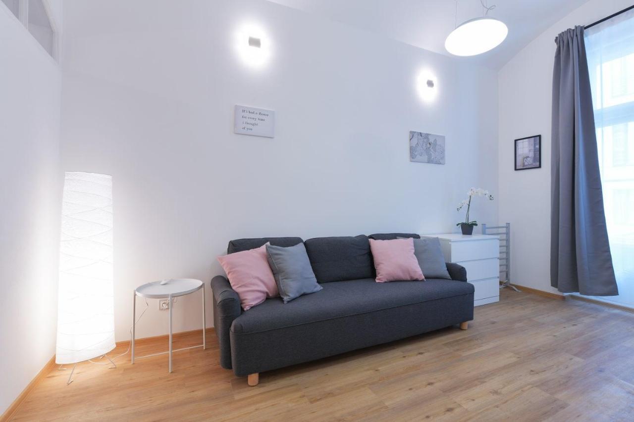 Duplex Apartment Praga Exterior foto